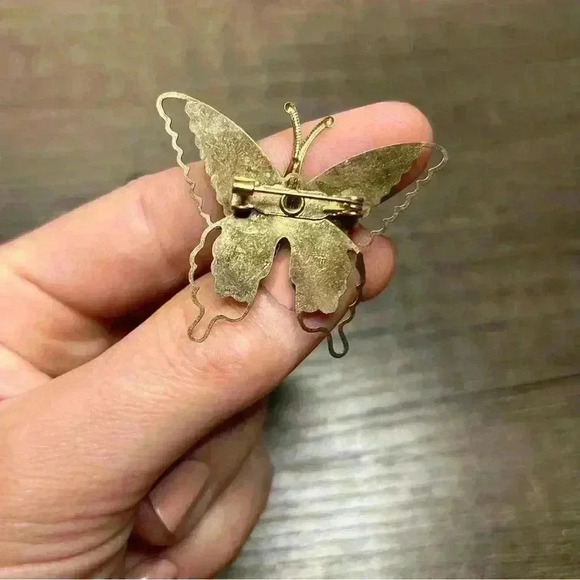 Vintage Gold Tone Wire Work Orange Tones and Sparkles Brooch Pin - Picture 2 of 2